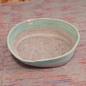 Mint and Gray Cat Bed